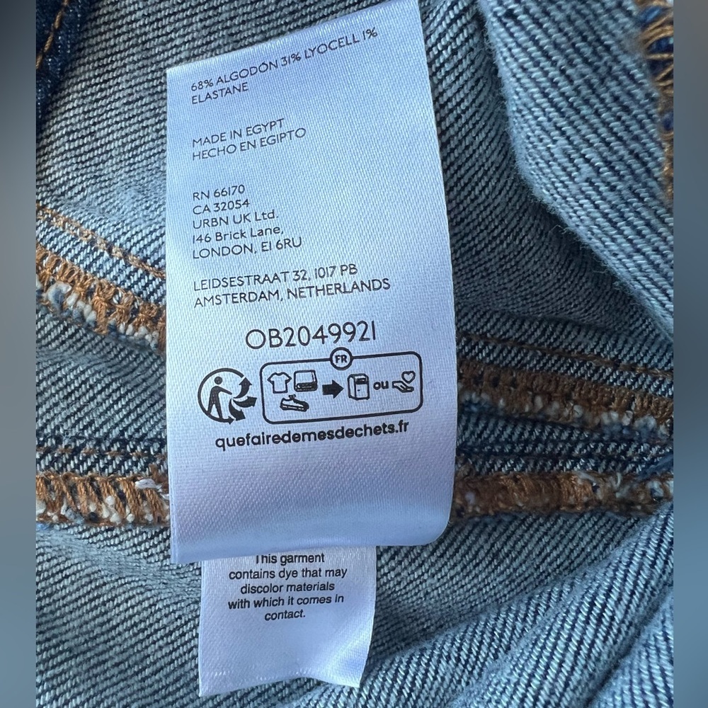 We The Free Ryla A-Line Flare Jeans High Rise Wide Leg Belted Size 26 - Picture 15 of 16